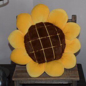 Cottagecore Yellow Sunflower Small Plush Cushion Throw Pillow Farmhouse Decor 🌻